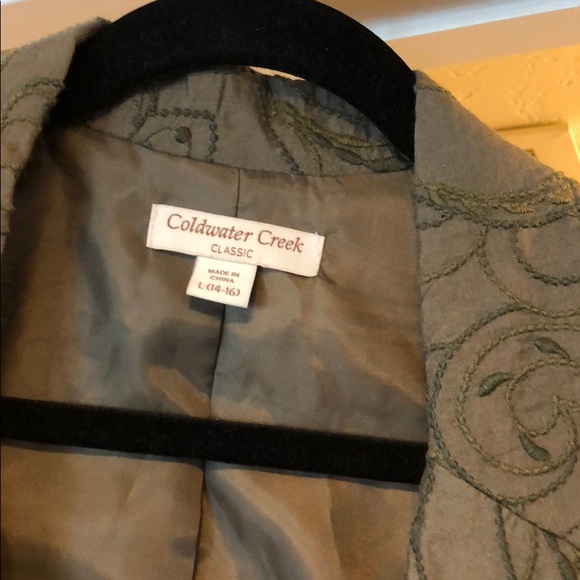 Coldwater Creek Sz L Blazer in darker olive green - Picture 2 of 3